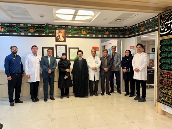 بازدید امام جمعه موقت تهران و رئیس دانشگاه علوم پزشکی تهران از بیمارستان یاس
