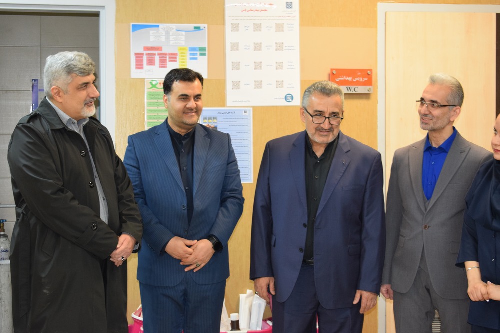 بازدید معاون درمان دانشگاه علوم پزشکی تهران از مجتمع بیمارستانی یاس در اولین روز 1405